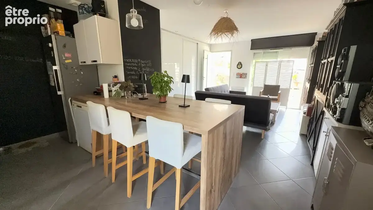 Maison de plain-pied à vendre - 4 pièces - 3 Chambres - Terrain plat 458m2 sur les hauteurs d'Apt - photo 6