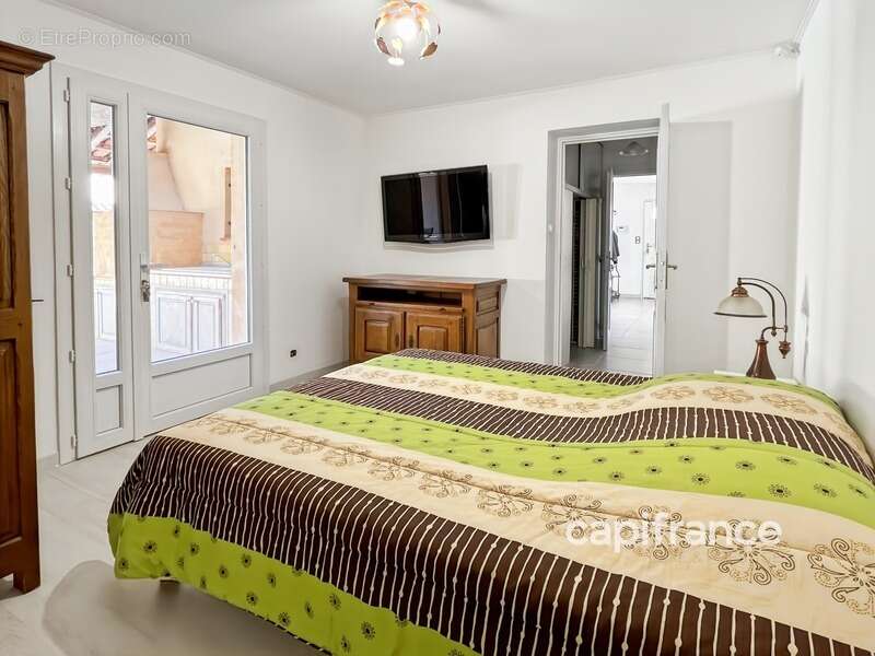 Belle villa provençale rénovée avec vue sur les collines  à BAGNOLS EN FORET (83) - photo 19