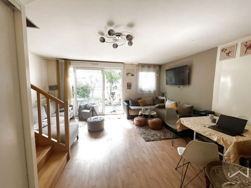 Appartement à SAINT-DENIS