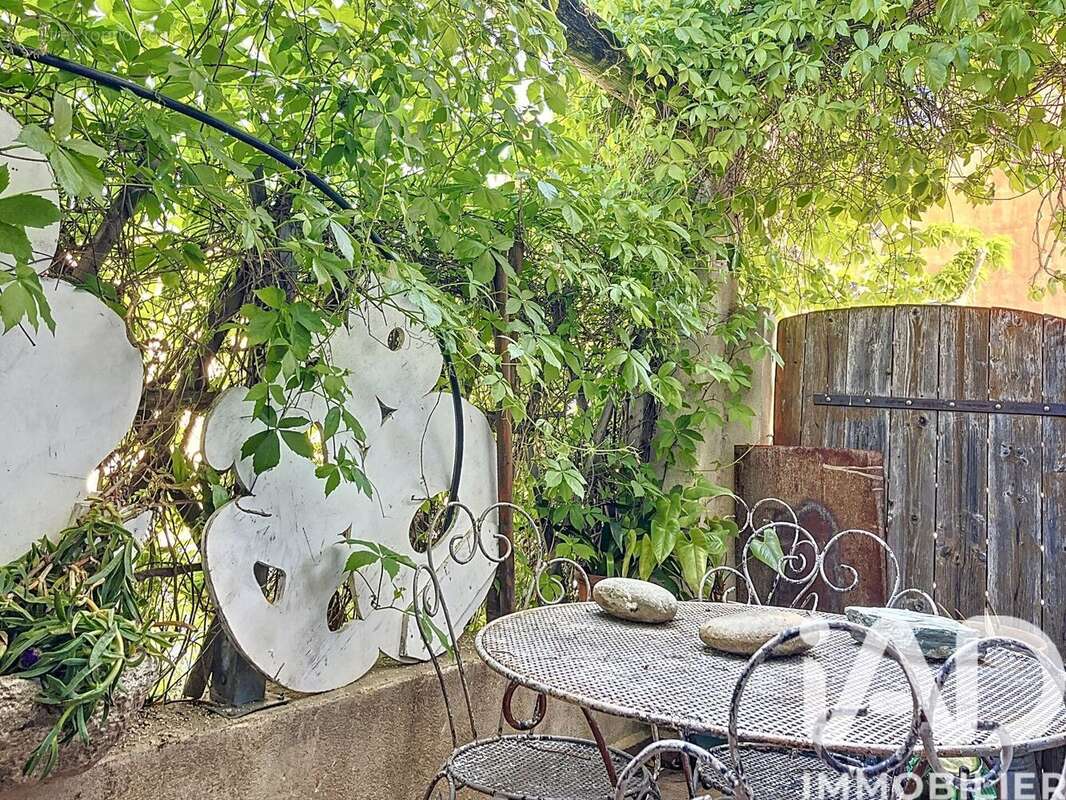 Photo 8 - Maison à LE CASTELLET