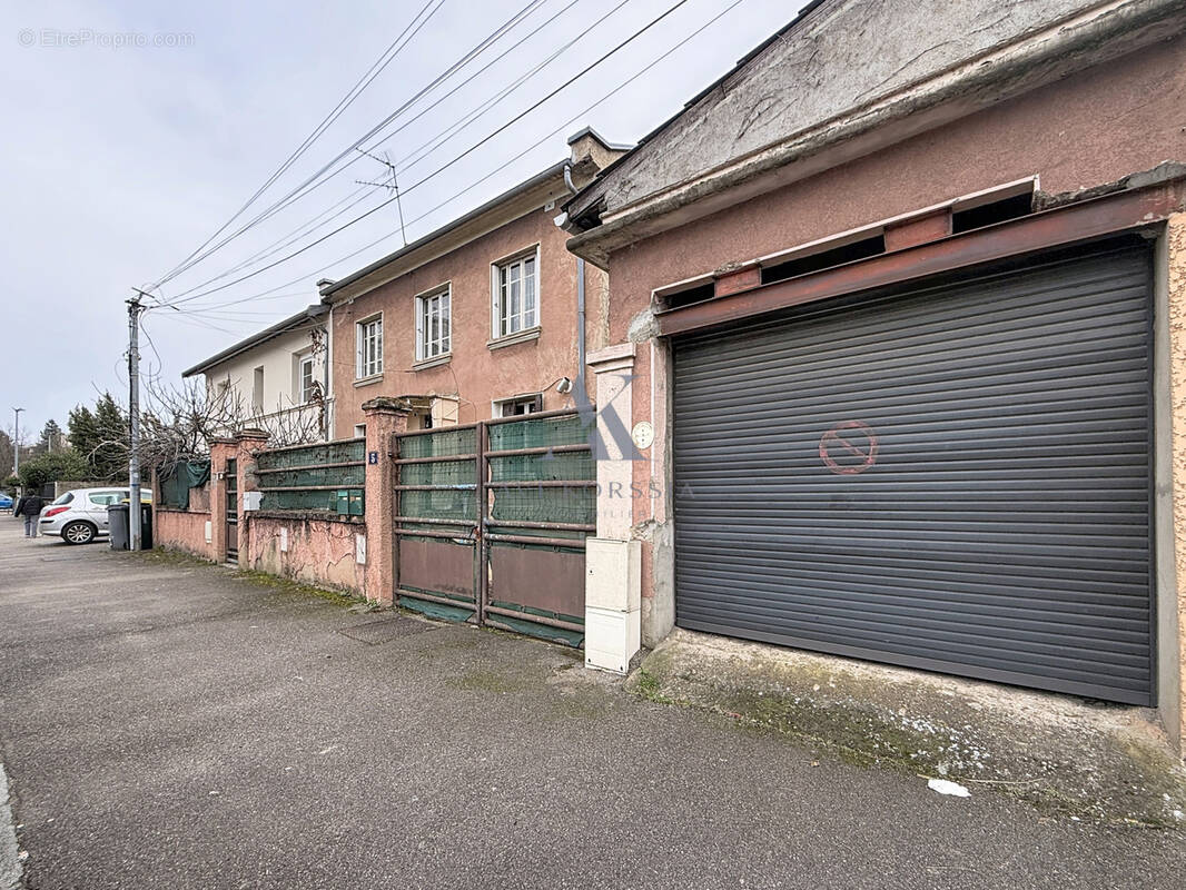Appartement à LYON-8E