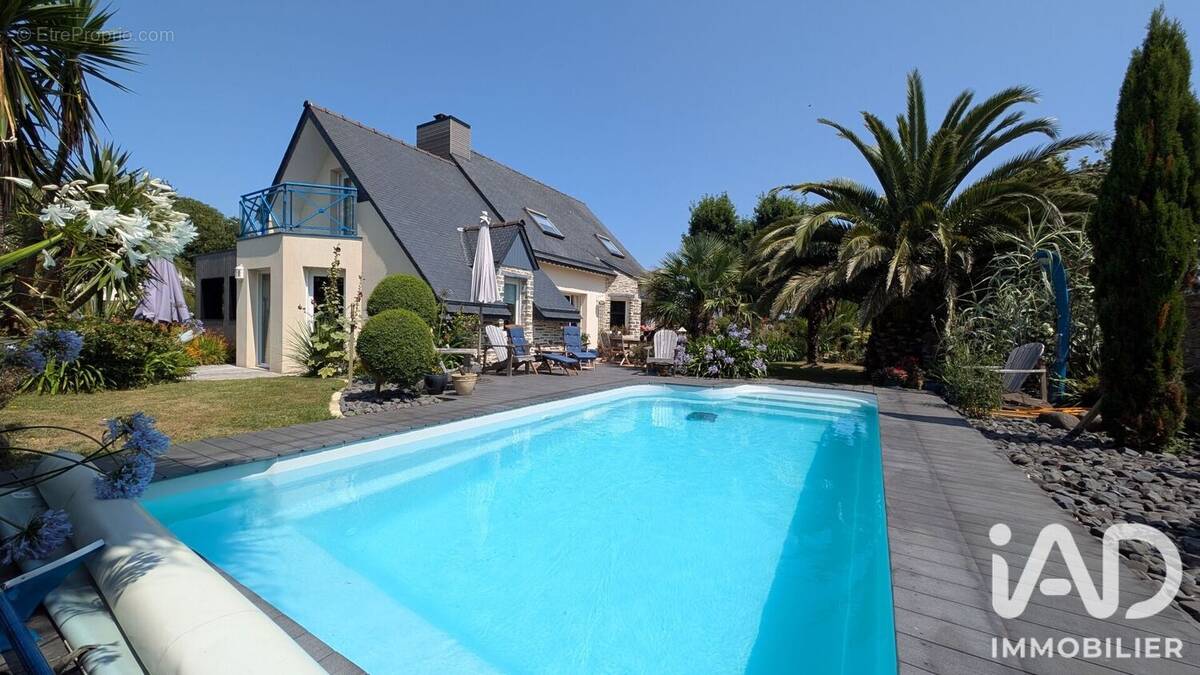 Photo 1 - Maison à PLOUGRESCANT