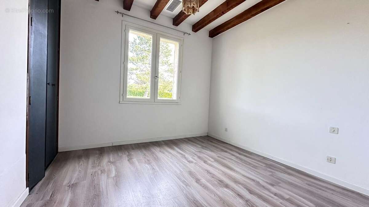 chambre 1 - bed room - Maison à FAUX