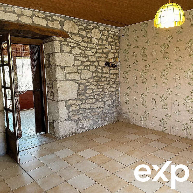 Maison à BAGAT-EN-QUERCY