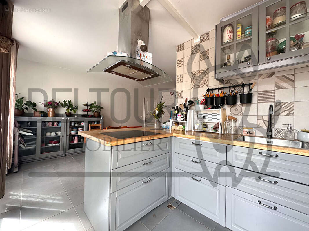 Appartement à NEUFMOUTIERS-EN-BRIE