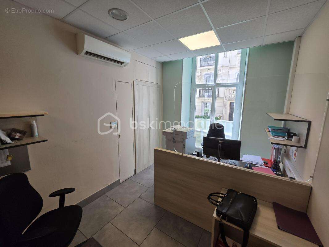Nice centre – quartier des musiciens – local professionnel de 208 m² - photo 7