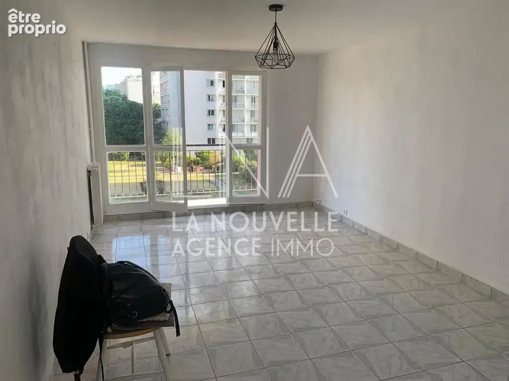 LNA Immo - Bien rare - Appartement F5 lumineux de 90m² avenue Eugène Decros - photo 5