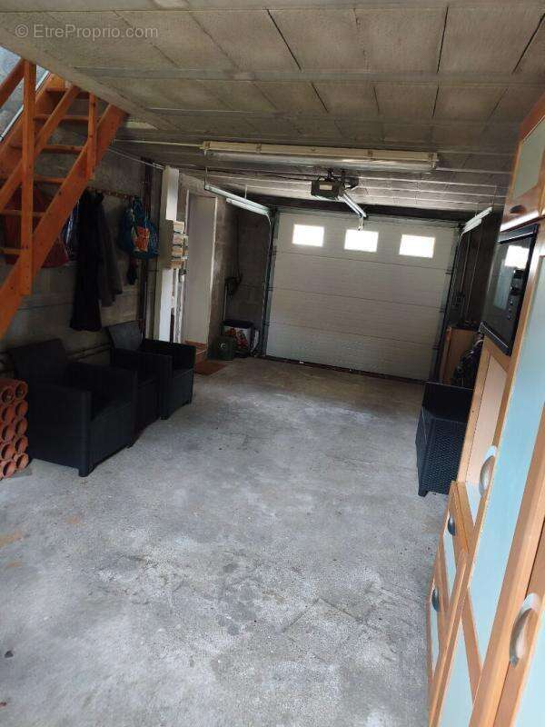 Jolie propriete  soignee  avec un parc de 2500 m2 - photo 17