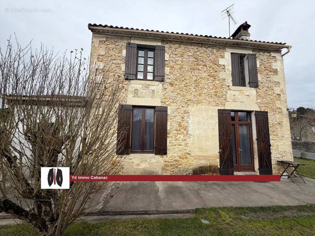 Maison à LANDIRAS