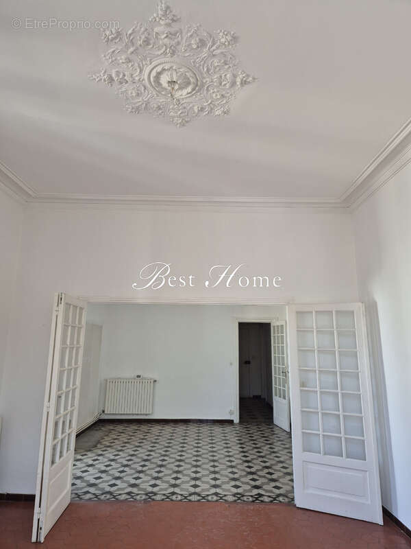 Appartement à NIMES