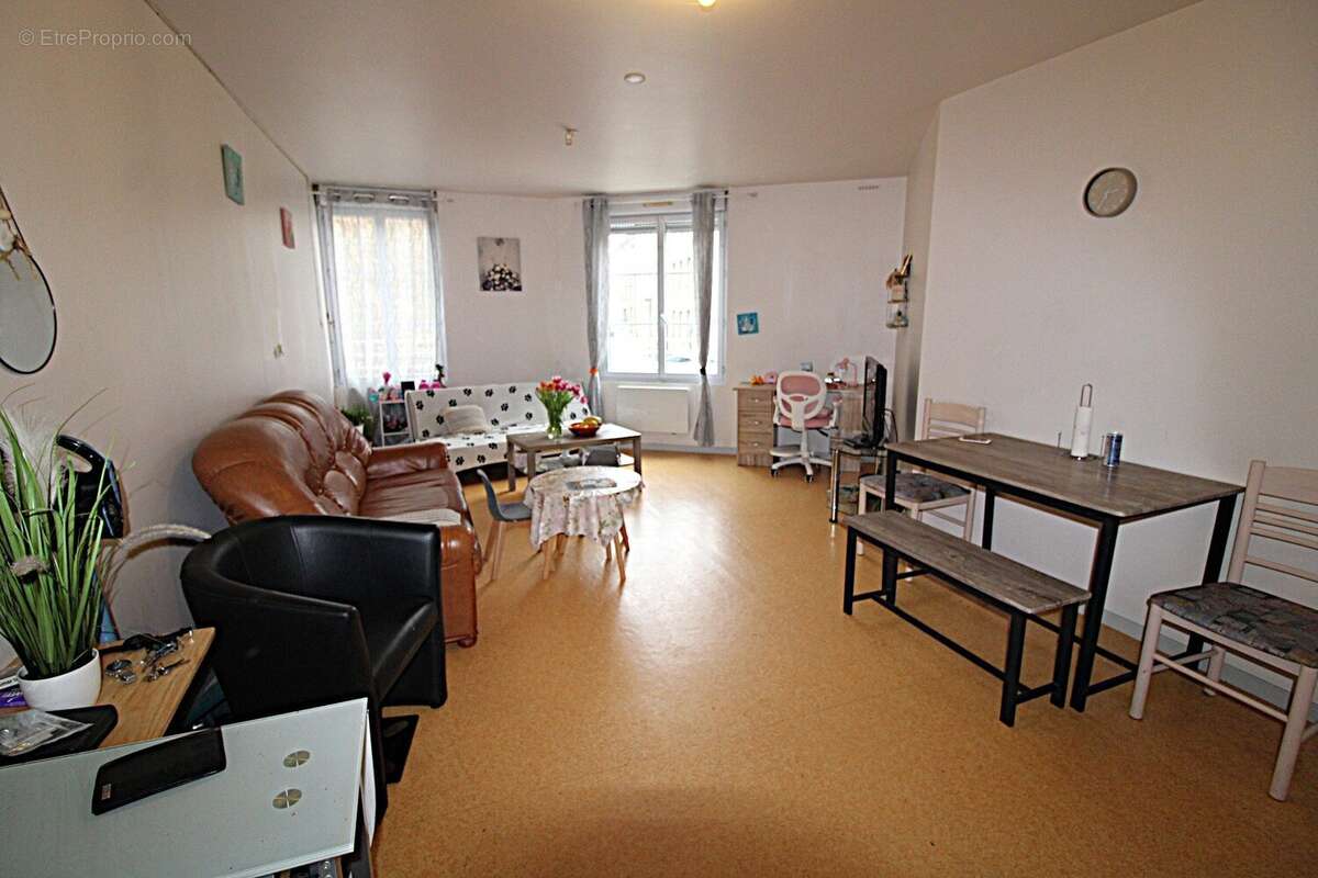 Appartement 190 m² à Saint-Brieuc  - photo 6