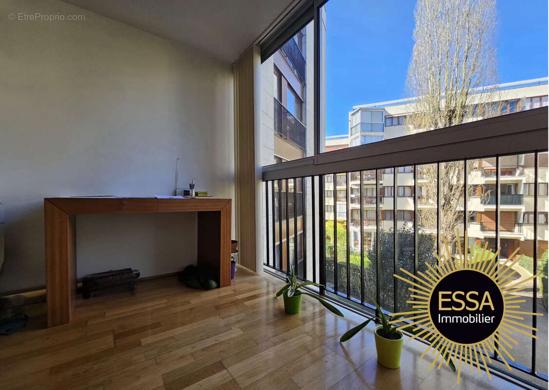 Appartement à ROCQUENCOURT