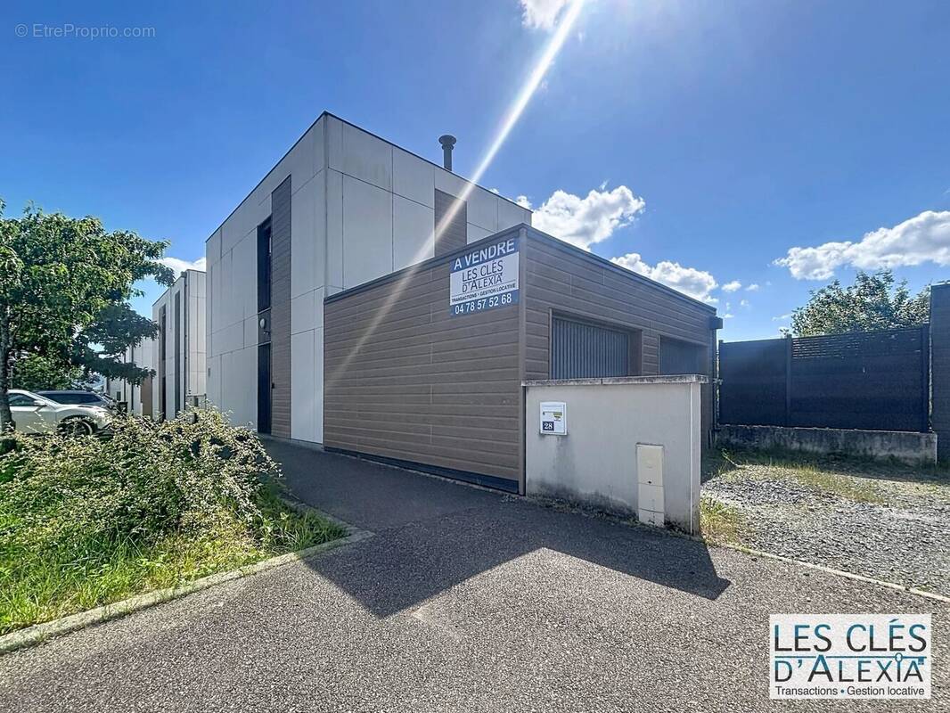 Maison Contemporaine-3 Chambres-Garage-Terrain - photo 1