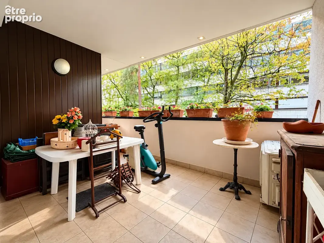 LILLE SAINT-MAUR - T4 de 126m2 avec double Terrasse, Garage et Cave - photo 11
