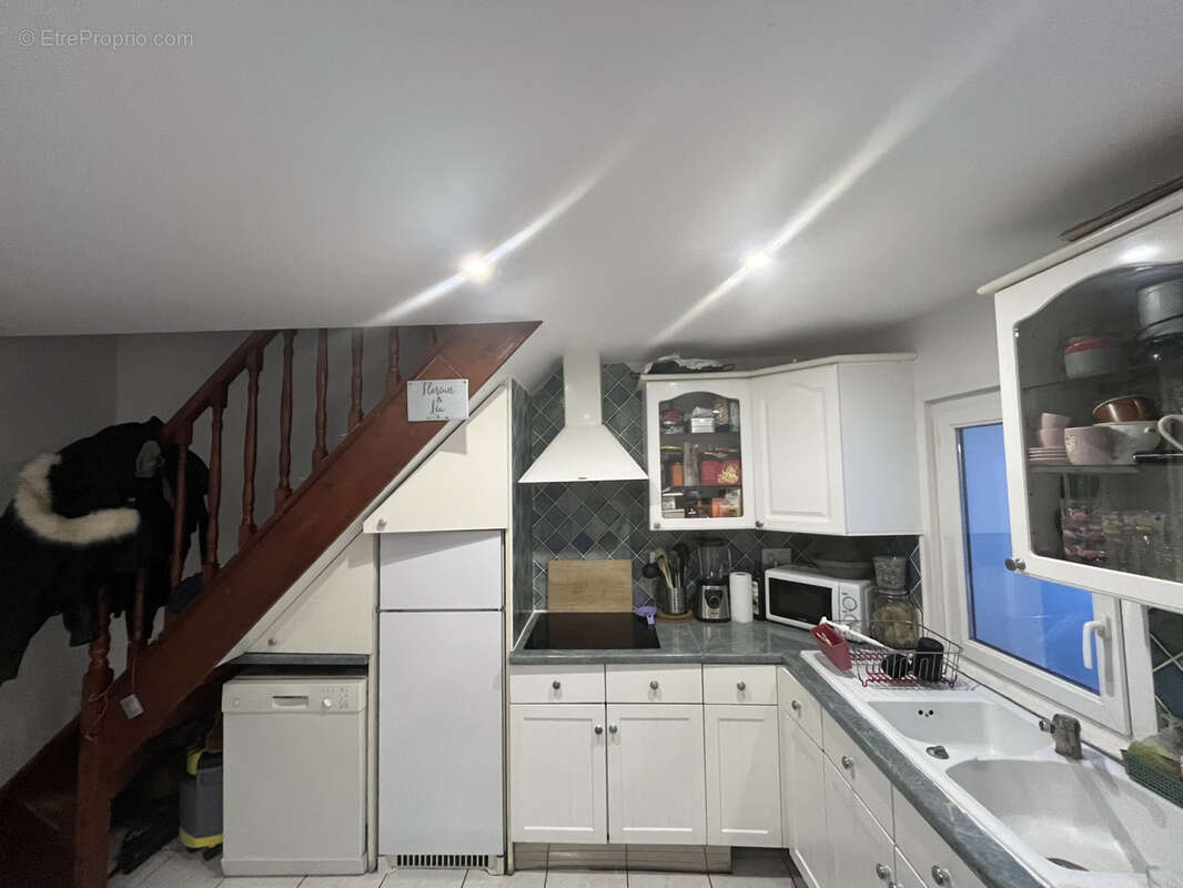 Maison à SOLLIES-VILLE