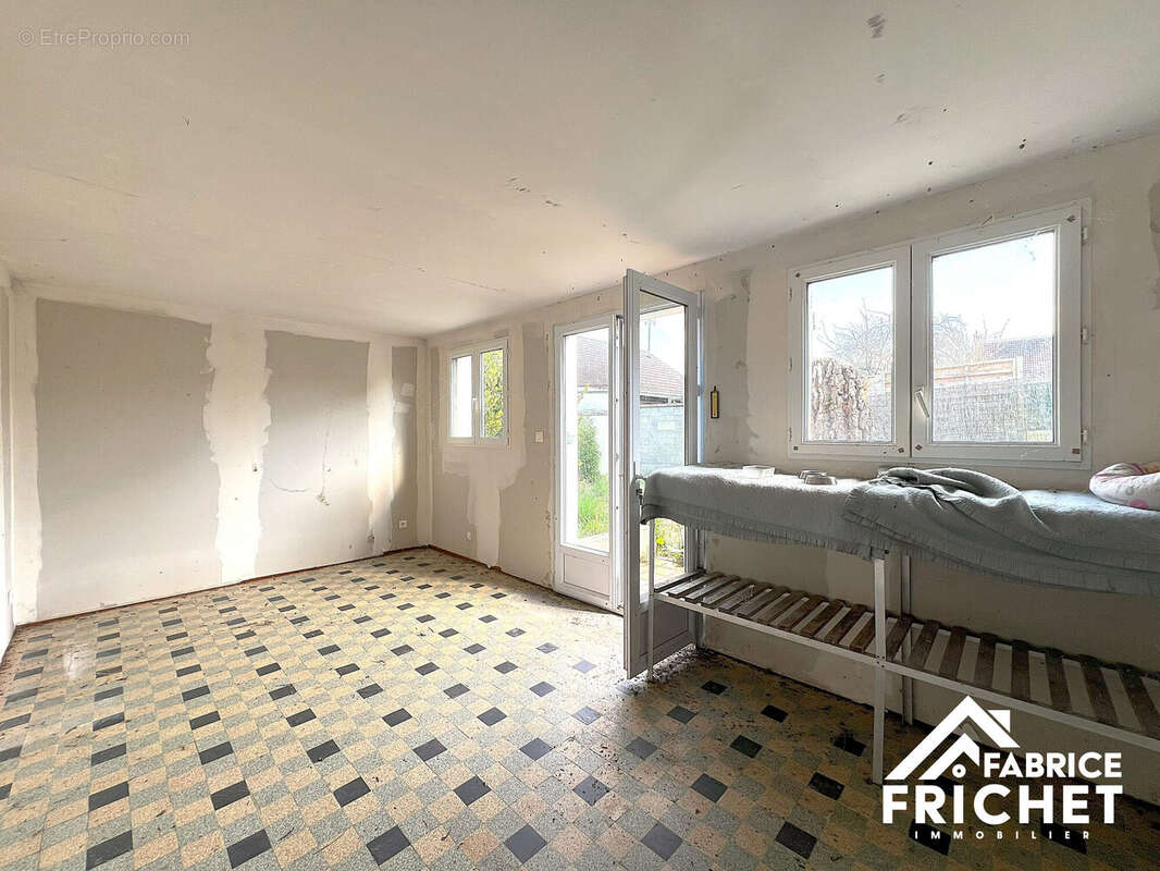 Maison à SAINT-MARCEL