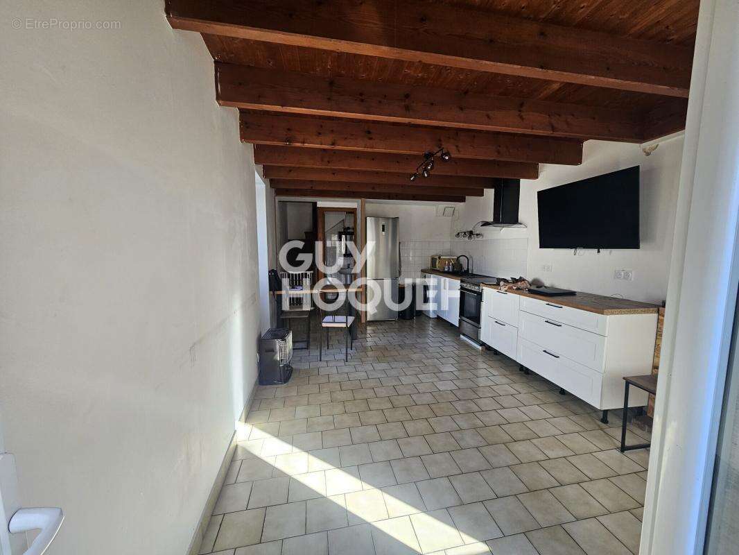 Maison à TONNAY-BOUTONNE