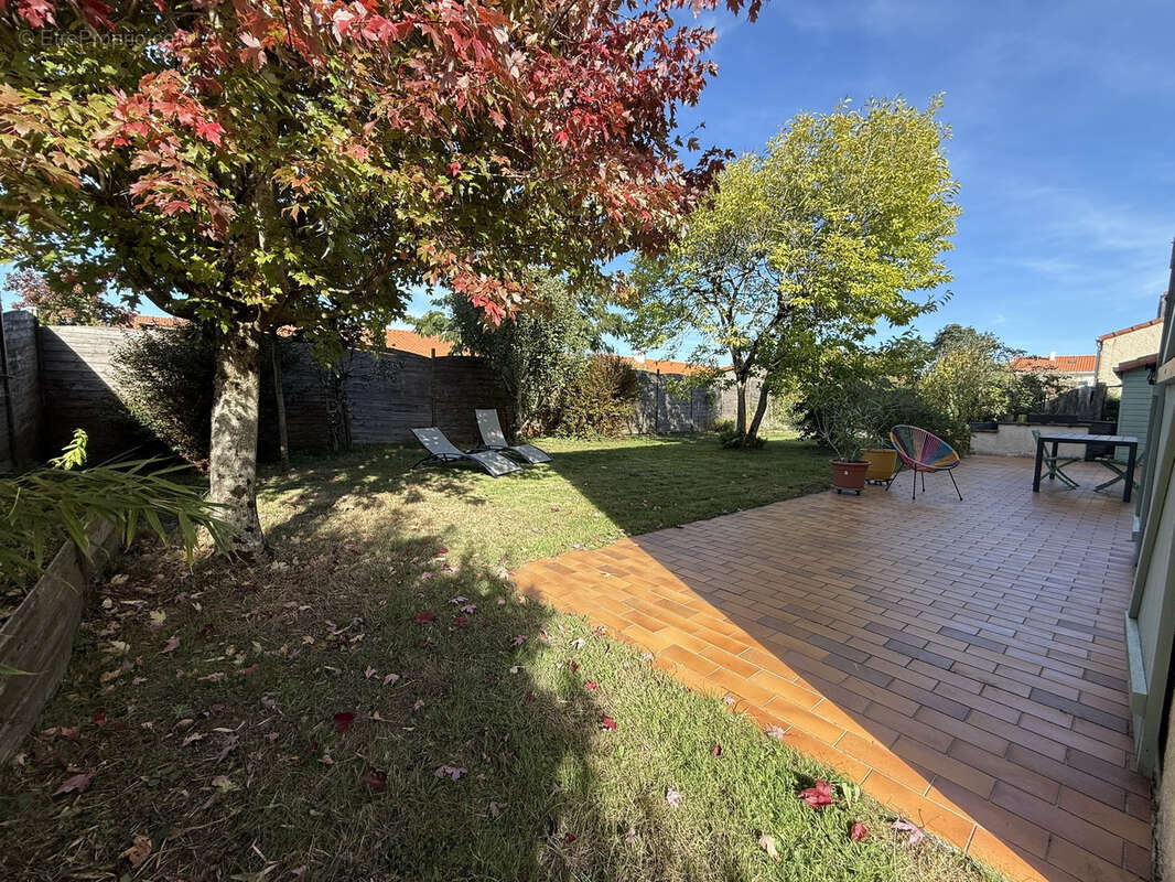 Maison à SAINT-SEBASTIEN-SUR-LOIRE