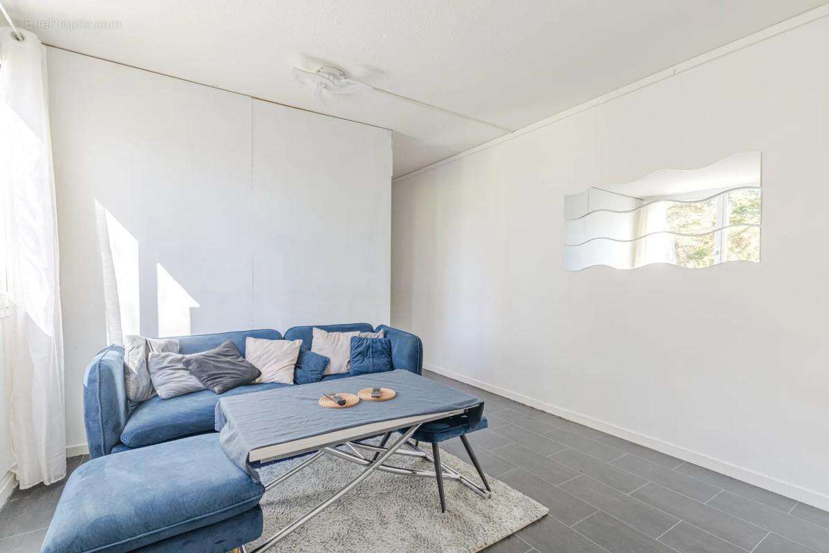 Appartement à EPINAY-SUR-SEINE