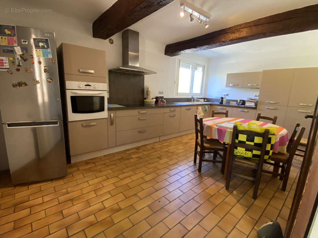 Maison à SOLLIES-VILLE