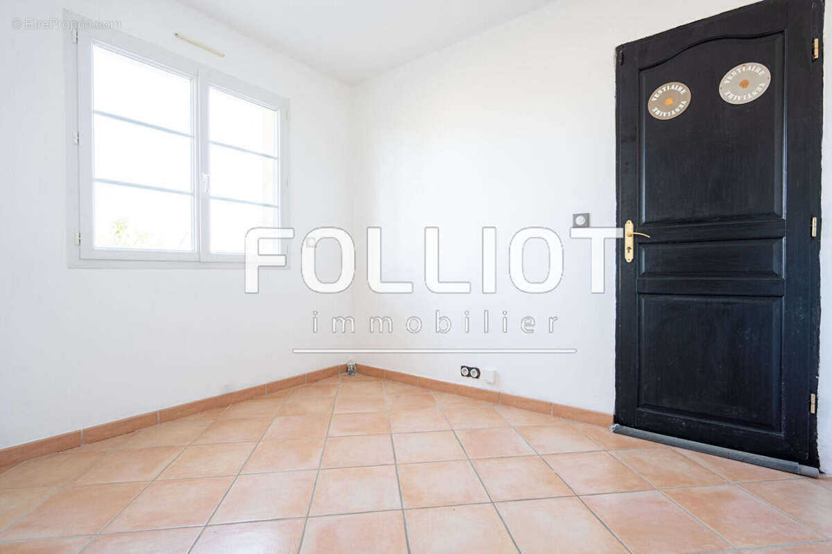A vendre - Maison 4 pièces - Les Moitiers D'Allonne - photo 14