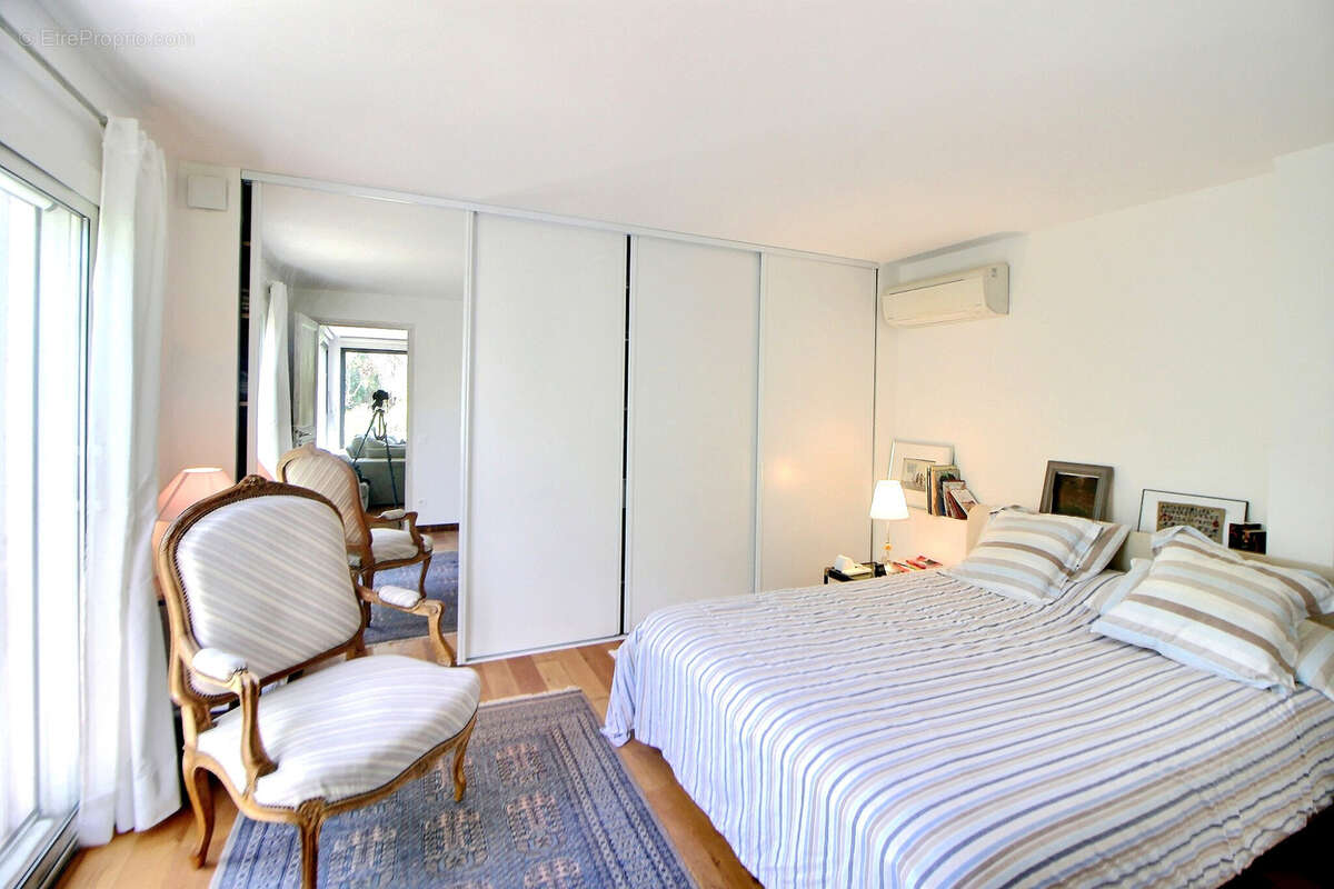 Maison à SAINT-CYPRIEN