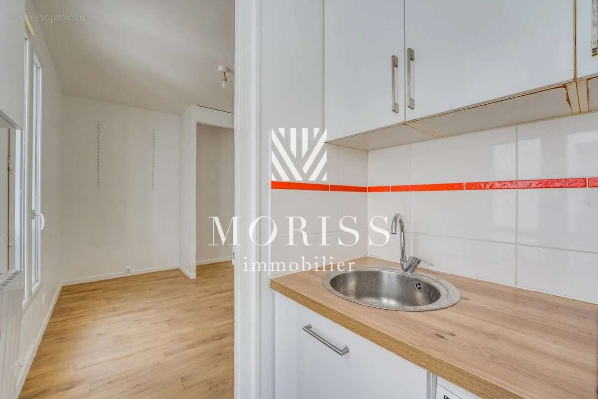 Appartement à PARIS-18E