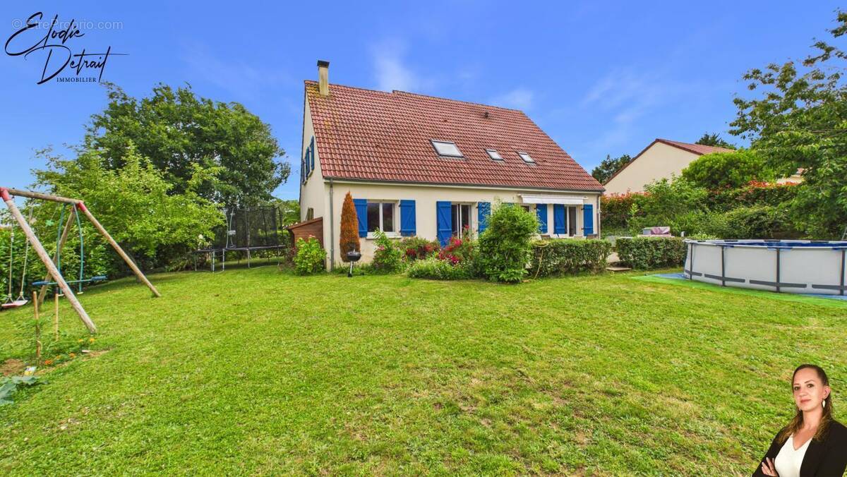 Maison à LA BAZOGE