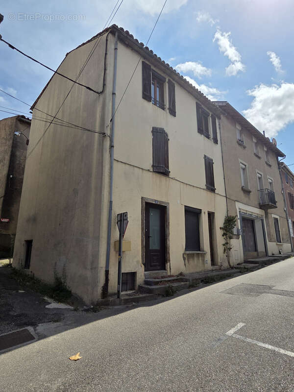 Maison à LAROQUE-D&#039;OLMES