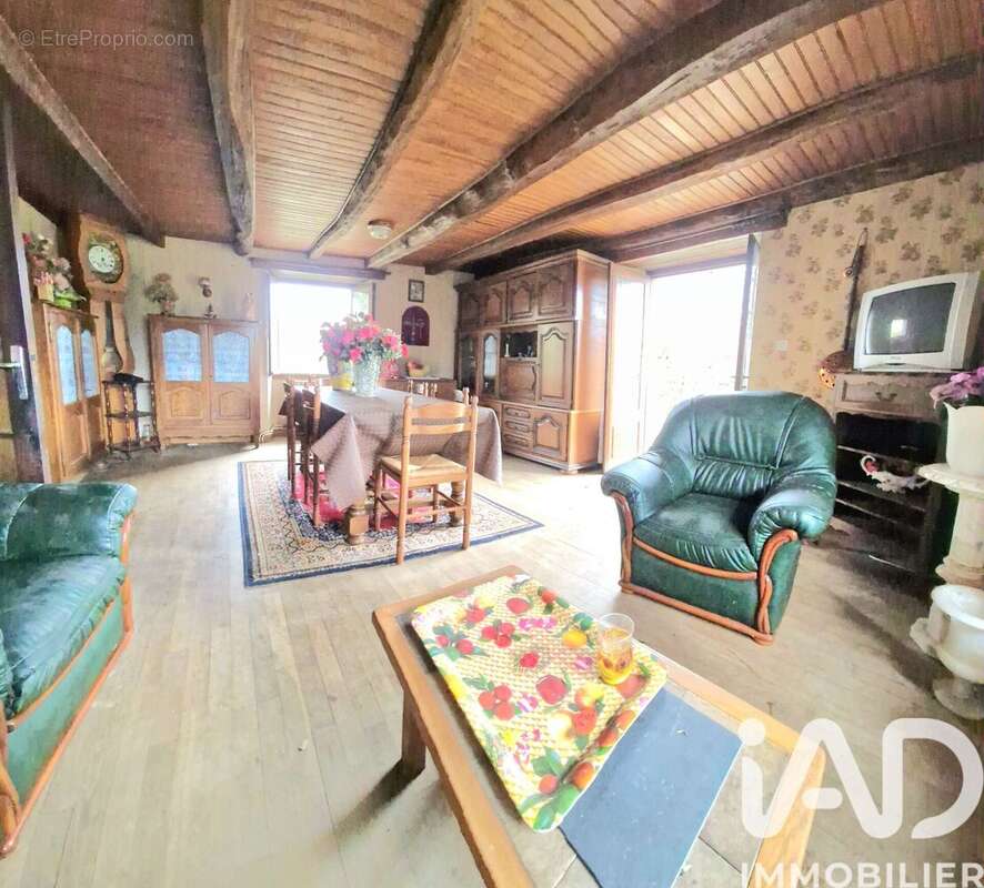 Maison 120 m² à Jugeals-Nazareth  - photo 4