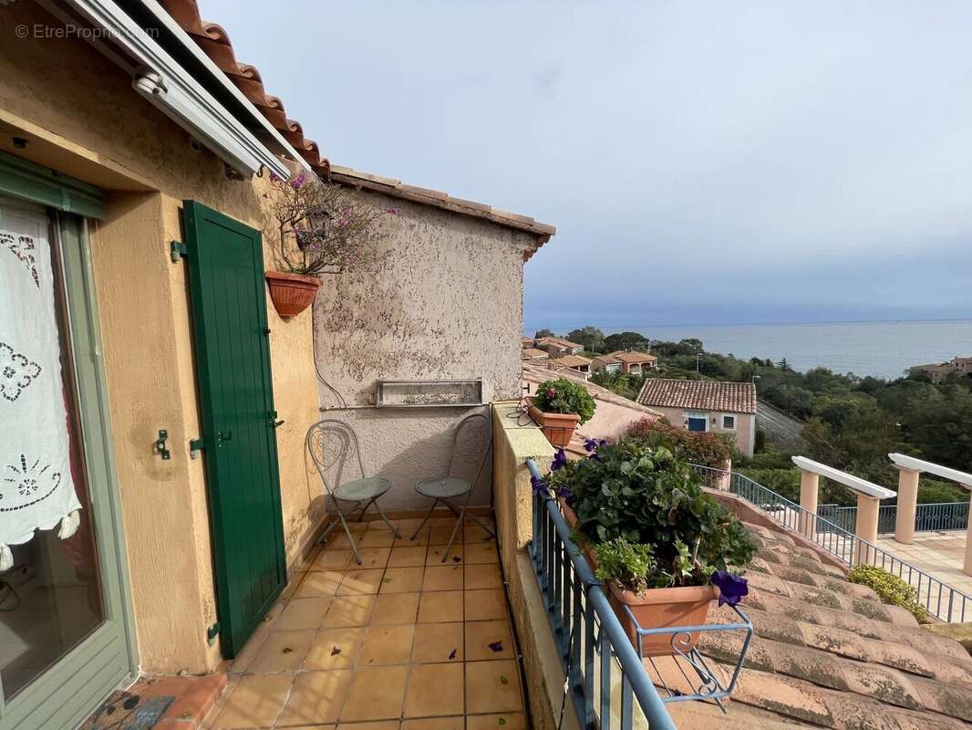Appartement à THEOULE-SUR-MER