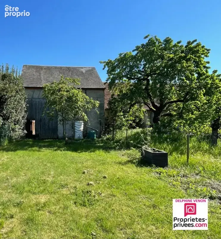 Maison de 200 m²  avec vie en plain pied + grange et cave voutée sur un terrain de 525 m² en hypercentre de Châteauneuf sur Loir - photo 13
