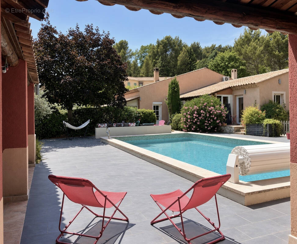 Maison à PERTUIS
