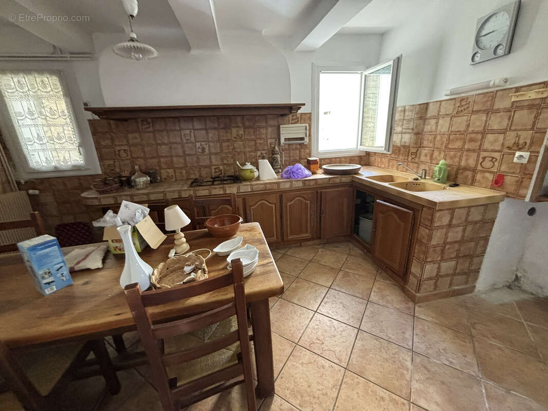 Maison à MIRABEL-AUX-BARONNIES