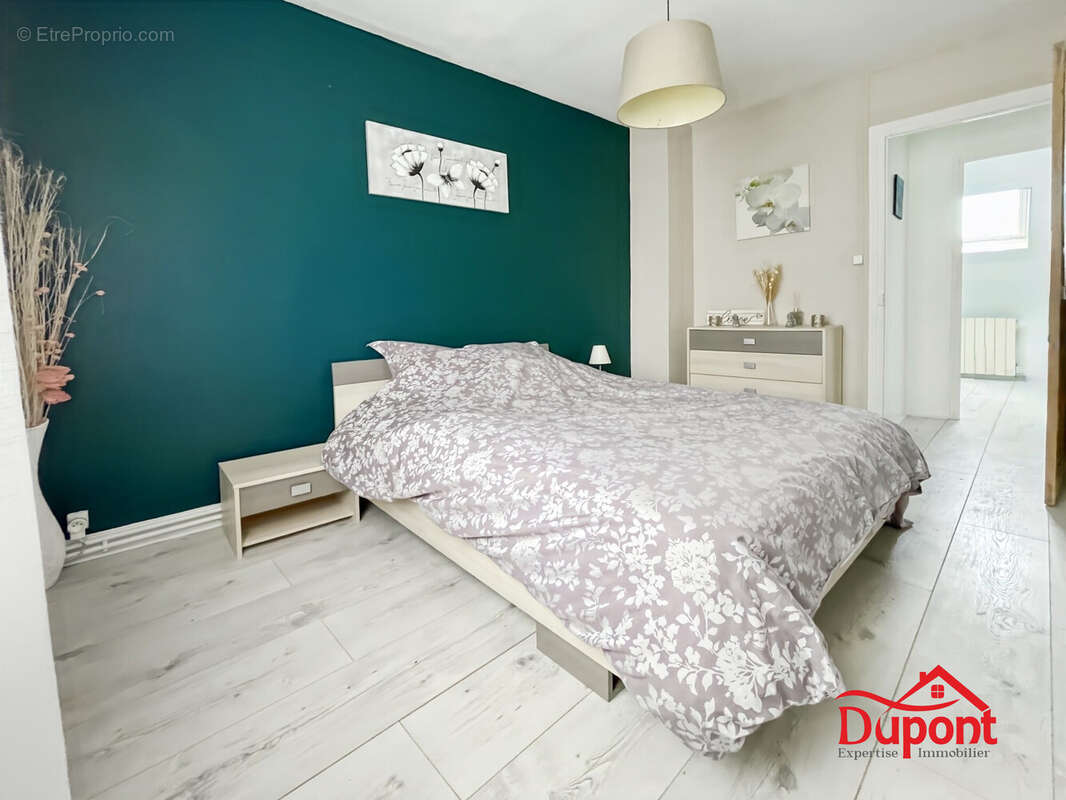 Maison à SAINT-QUENTIN