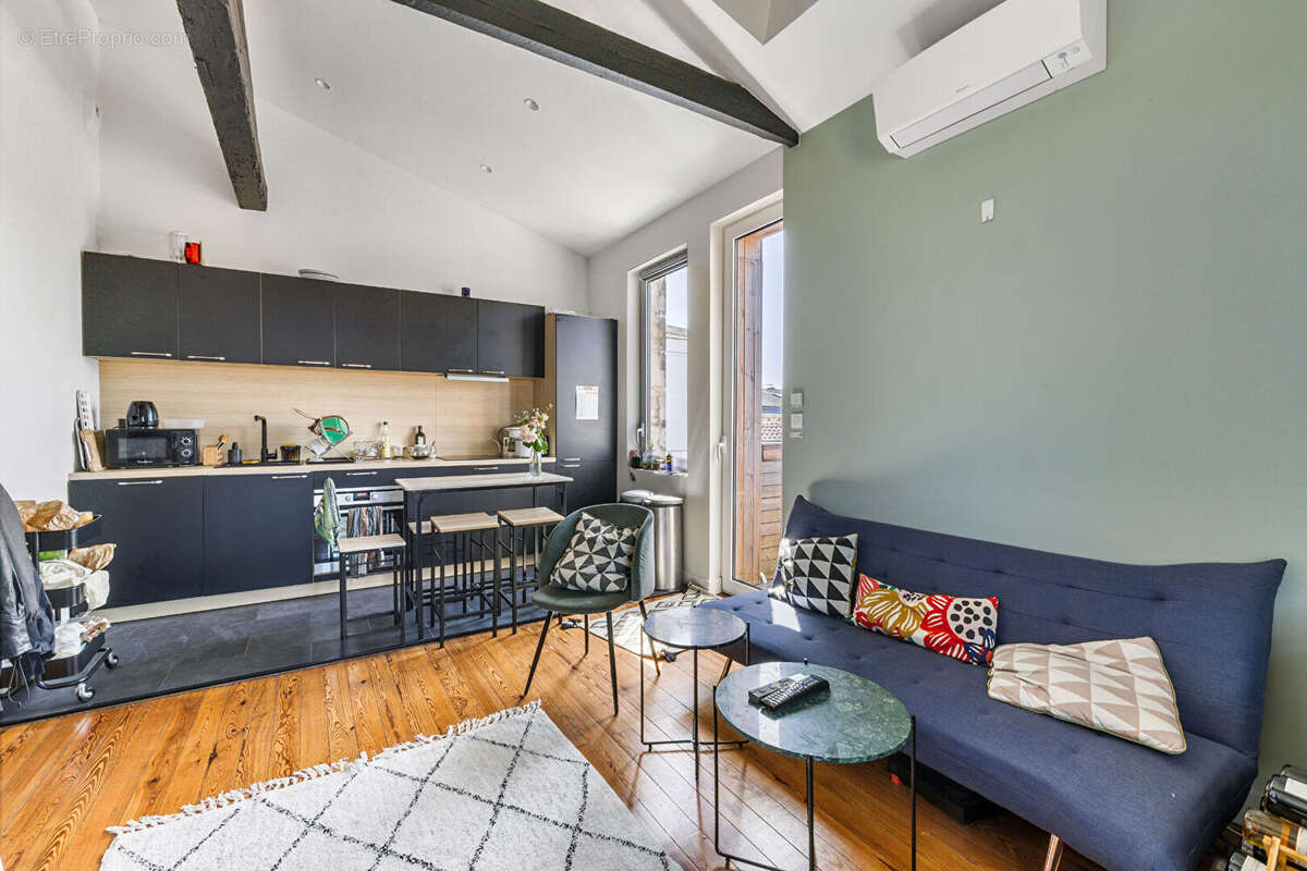 Appartement à BORDEAUX