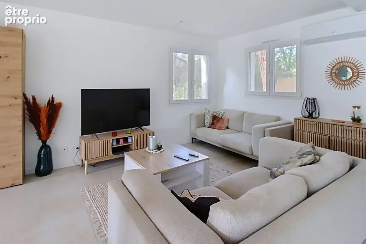 A VENDRE ! Villa neuve 5 chambres de 140 m² avec piscine et garage - VIDAUBAN - photo 16