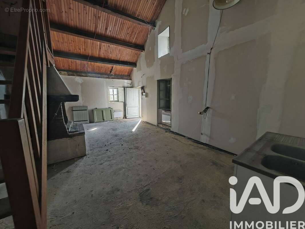 Maison 126 m² à Rosis  - photo 3
