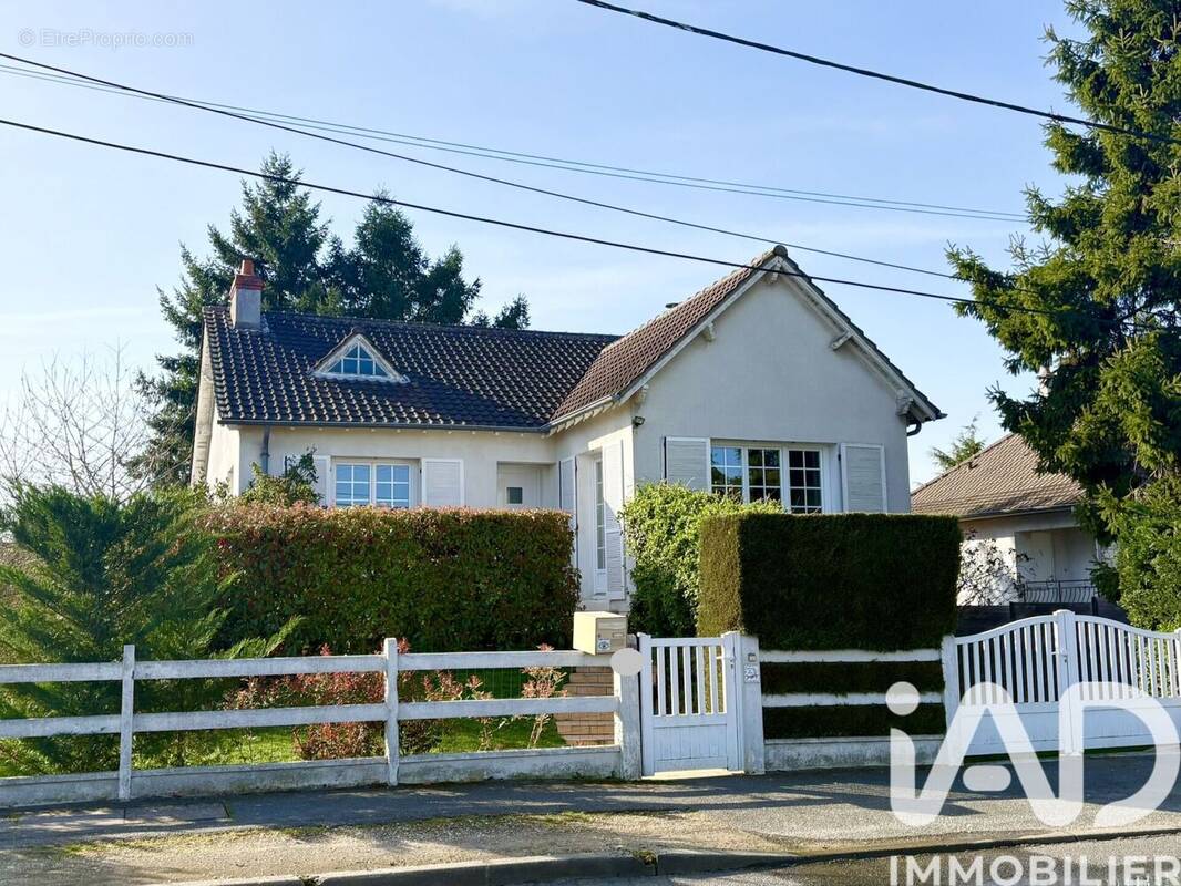 Photo 1 - Maison à ORLEANS