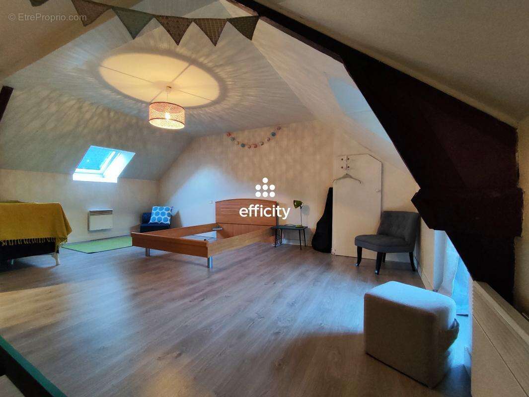 Maison à SIXT-SUR-AFF