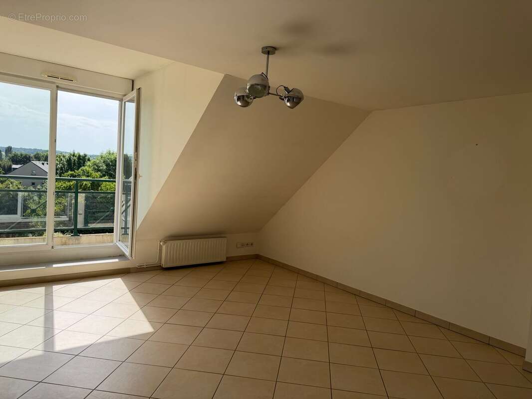 Appartement à PACY-SUR-EURE