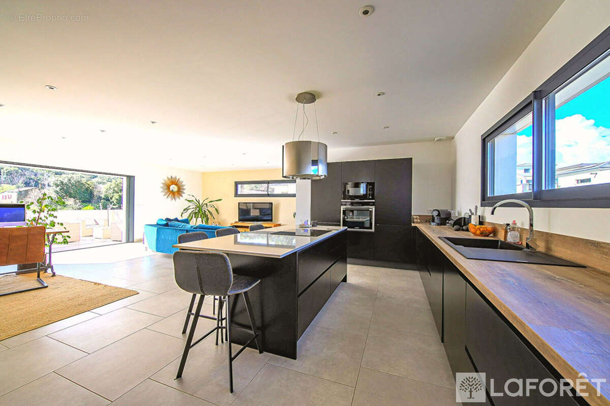 Maison à PENTA-DI-CASINCA