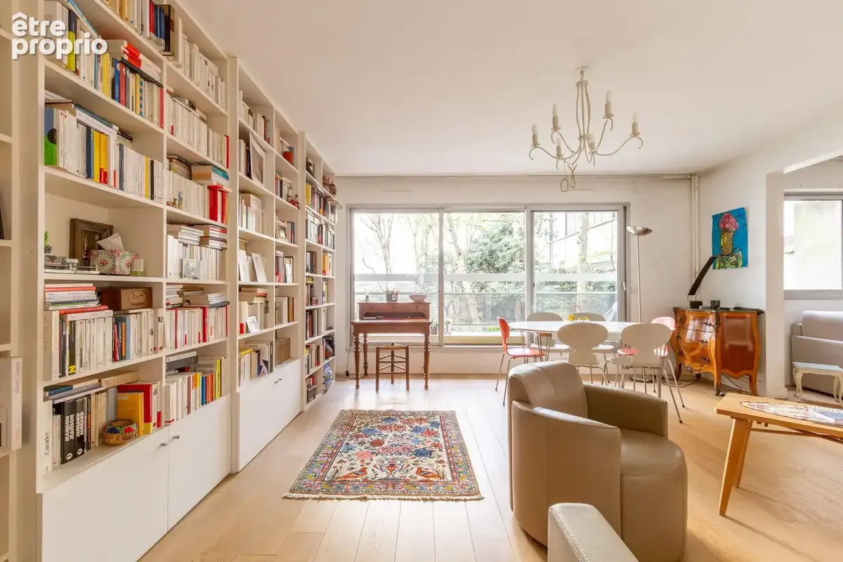 Appartement à PARIS-12E