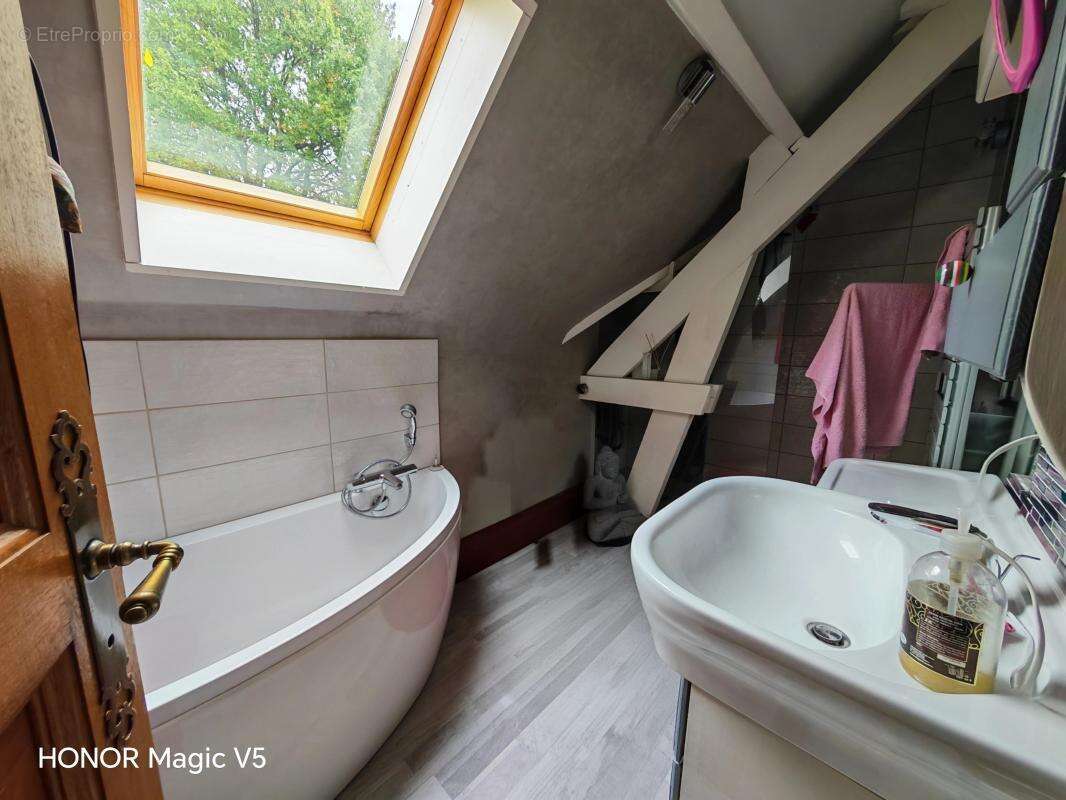 Maison à SAINT-MARTIN-D&#039;AUXIGNY