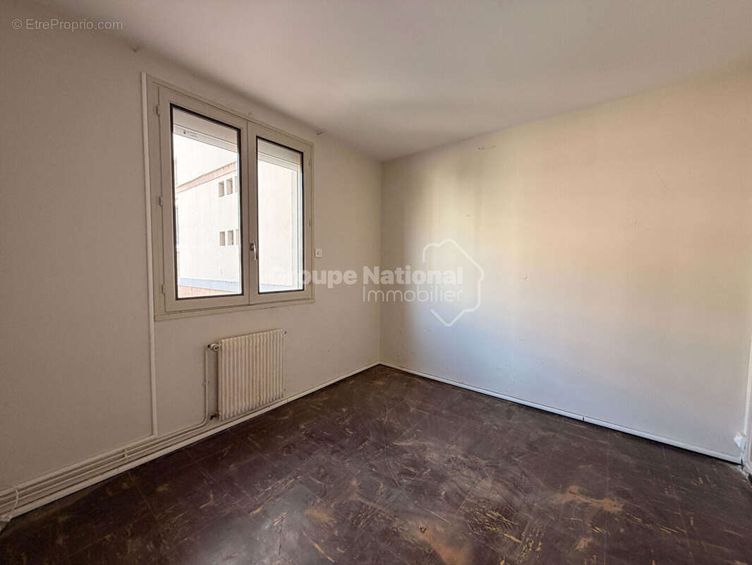 Appartement Beaucaire 3 pièce(s)  54 m2 avec balcon et cave - photo 4