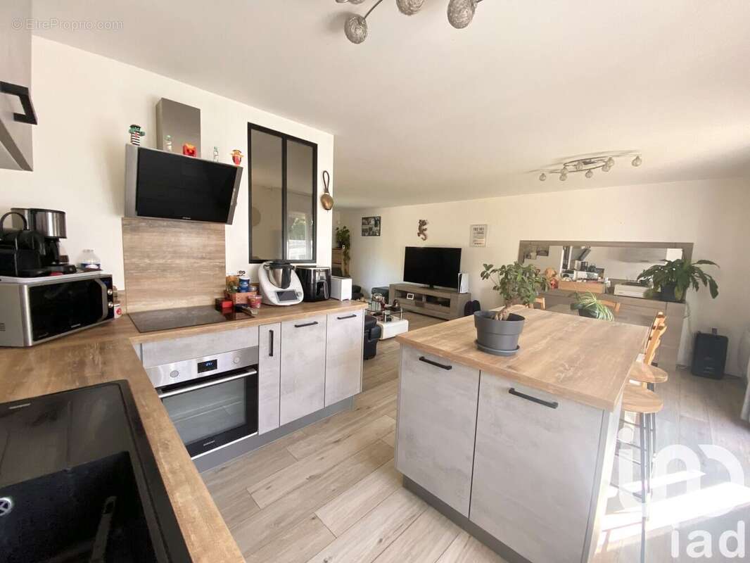 Photo 5 - Maison à SAINT-FARGEAU-PONTHIERRY