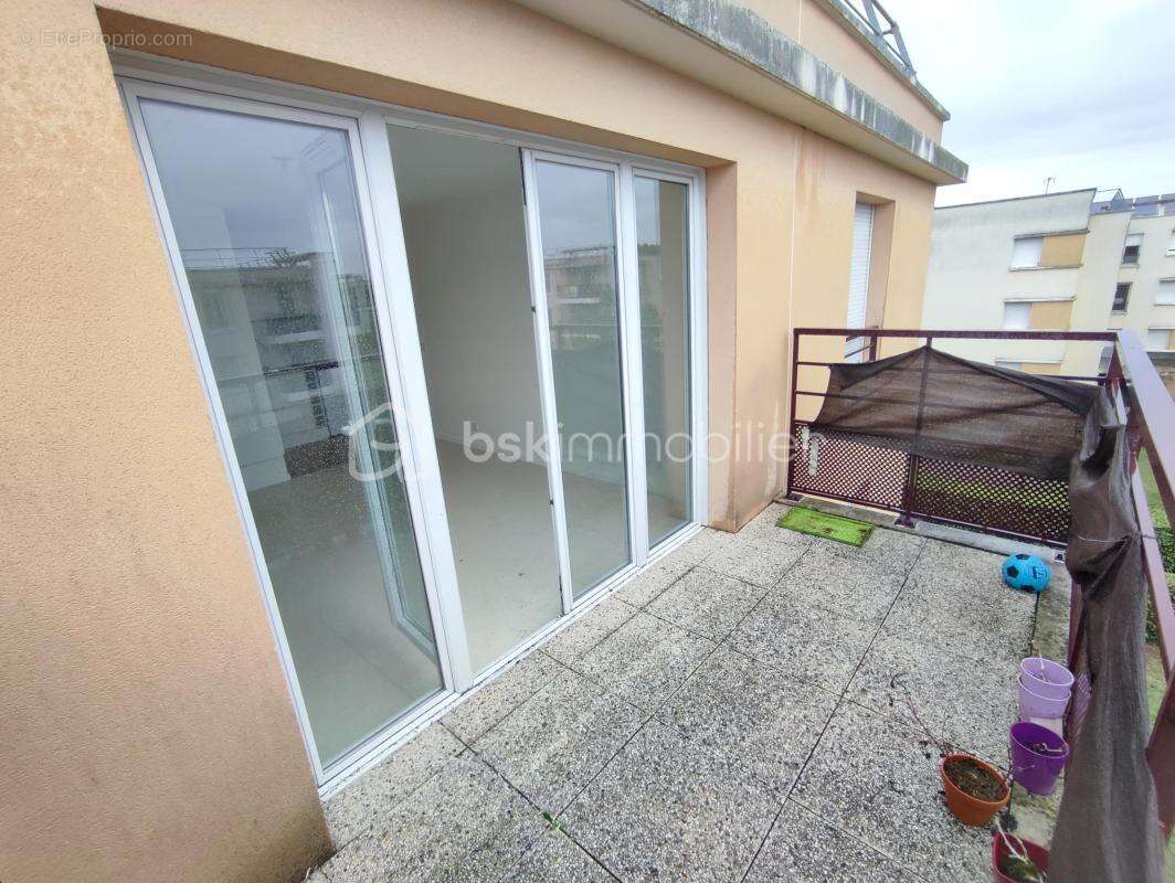 Appartement à VIGNEUX-SUR-SEINE