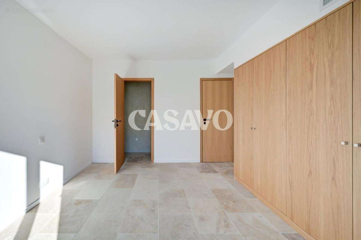 Vente Maison 5 pièces de 135m² - 13080 Aix-en-Provence - photo 16