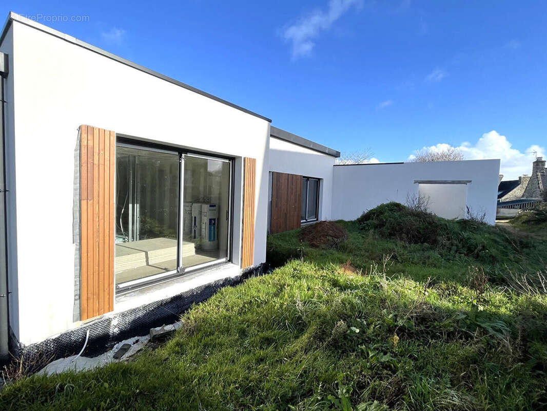 Maison à PLOMELIN