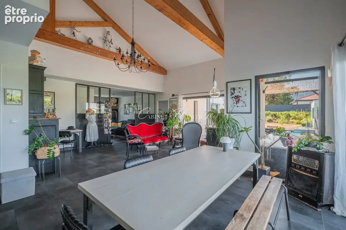 Maison 6 pièces 145 m² à vendre à Saint-Etienne-De-Crossey (38960) - photo 3